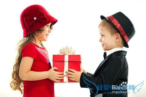 怎样选择礼物给喜欢的女生?
