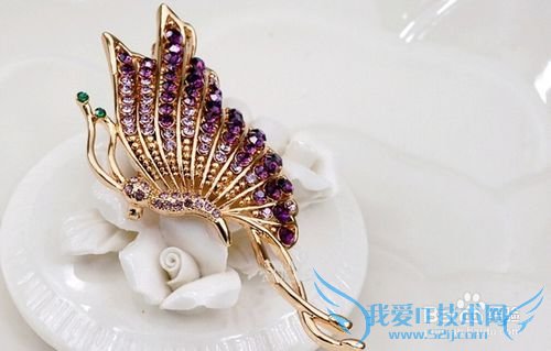 情侣互送节日或纪念日礼物攻略