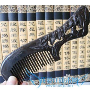 送爸爸妈妈什么生日礼物好?怎么给长辈送礼物?