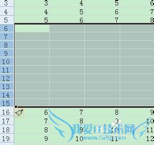 如何在excel中快速插入多行多列?
