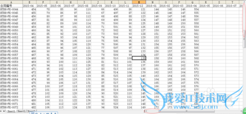 Excel窗口锁定功能