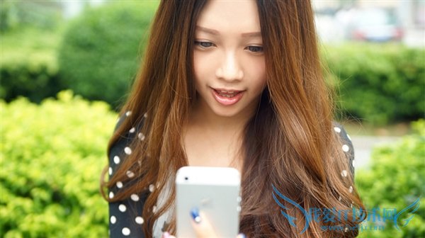 ֻ ôȥ绰һĻ𾪣־Ȼǡ