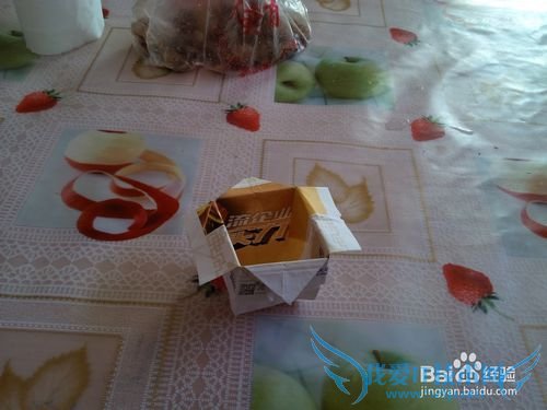 如何叠一个小花篮