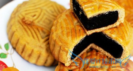 中秋到,送中秋月饼