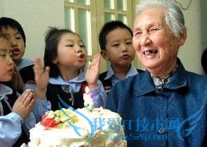 我们要注意哪些饭桌礼仪