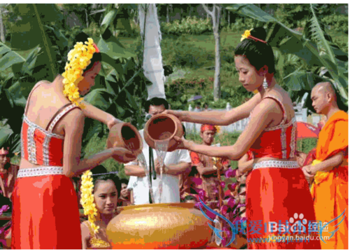 共度欢乐的西双版纳泼水节