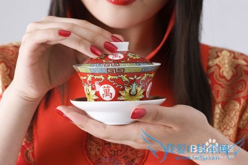 饮茶时我们应该注意什么