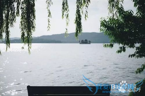 如何在在9月中秋请假?请3天拼8天长假