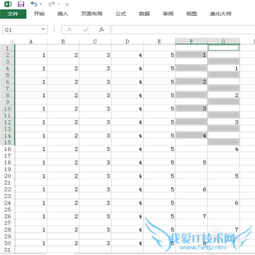 如何在快速excel表中隔行插入空白行