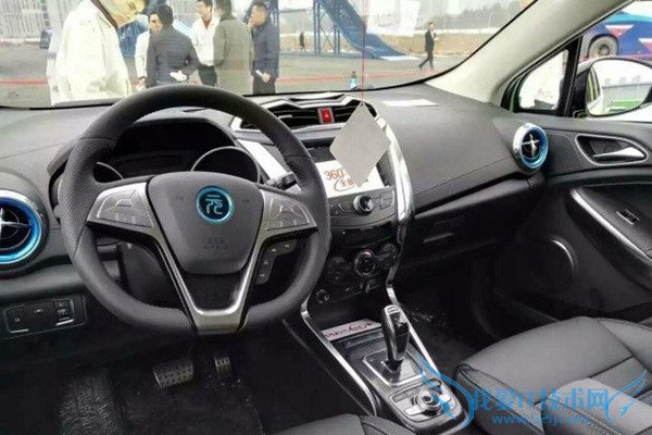 比亚迪终于要换标了!新车已实装