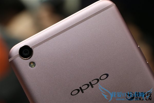 边框窄到BT!OPPO R9 Plus上手图赏:3299元