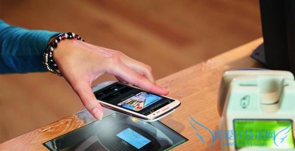 有了它 手机就能变成AlphaGo?