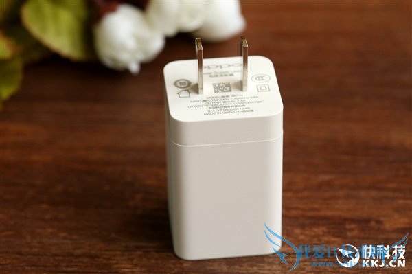 ϲĸɫ/õOPPO R9Աͼ