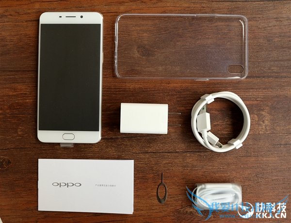 ϲĸɫ/õOPPO R9Աͼ