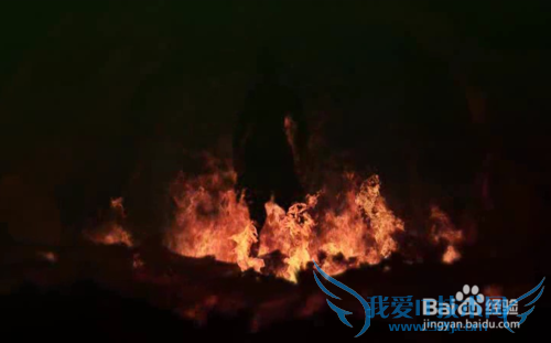 寂静城圣物碎片怎么用