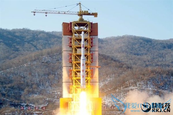 朝鲜激进:成功搞定大推力火箭点火、箭体分离