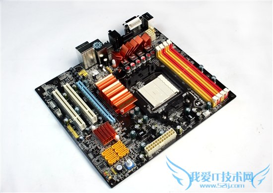  AMD 880G