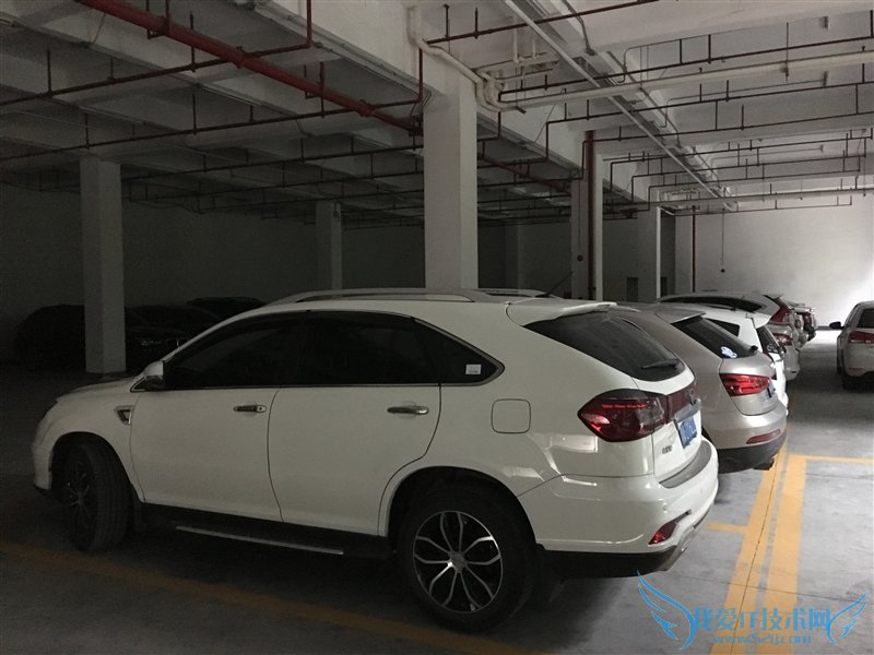 3799元!HTC 10上手体验:拍照媲美GS7