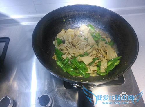 尖椒干豆腐的简单做法