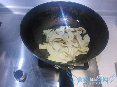 尖椒干豆腐的简单做法