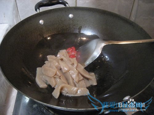 川味炒魔芋豆腐的做法