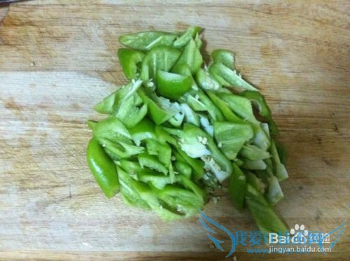 蒜香尖椒熘豆腐泡