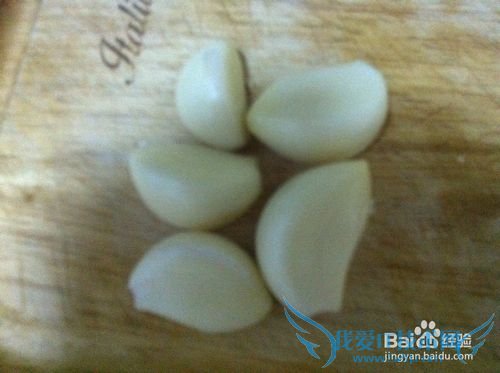 蒜香尖椒熘豆腐泡