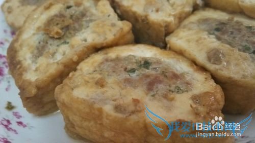 教你如何制作客家小葱酿豆腐