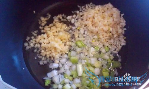 剁辣椒蒸鸡----家宴大菜