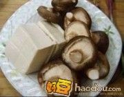 怎样做鲍汁鲜菇淋豆腐