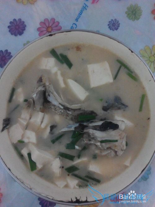 农家鱼头豆腐汤