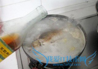 鲫鱼豆腐汤—孕妇补身子必备