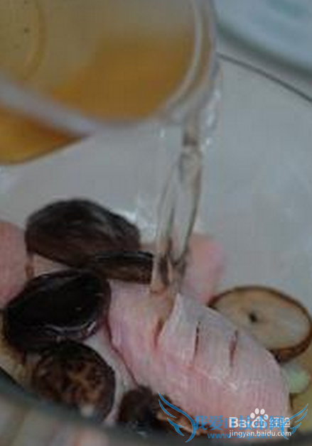 用微波炉做香菇冬瓜鸡汤