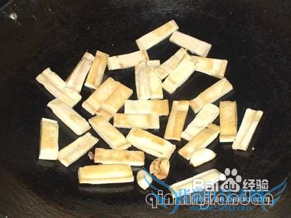素炒豆腐干