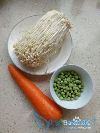 蒜香青豆拌金针菇