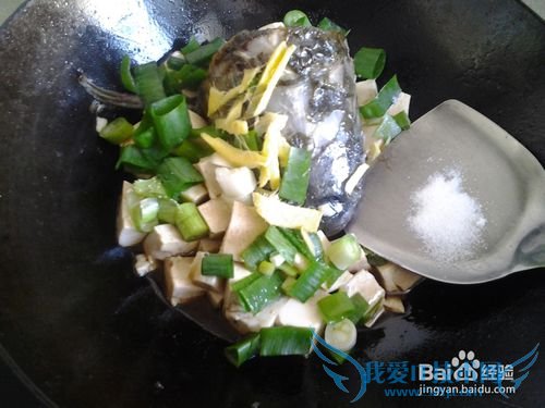 鱼头豆腐汤的做法——寒潮来袭暖胃汤