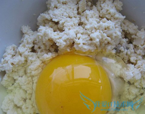 宝宝食谱鱼泥豆腐羹:聪明宝宝补铁佳肴