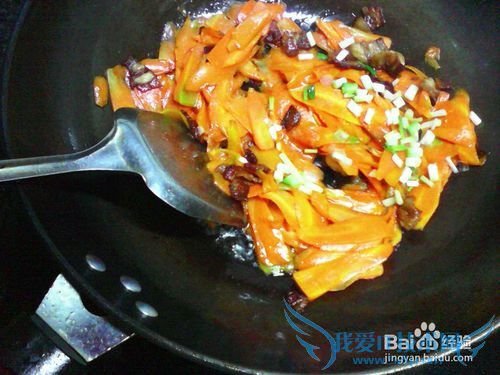 回锅肉烧红萝卜