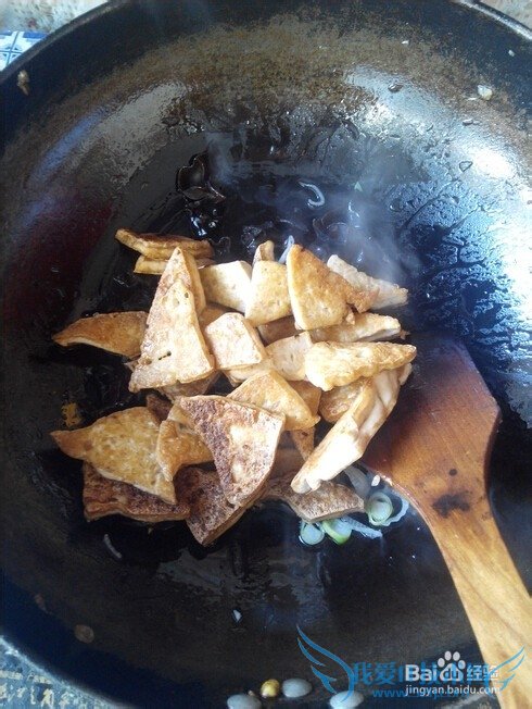 木耳炒油煎豆腐