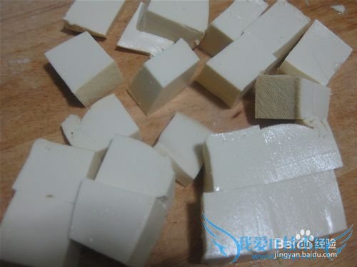 鲜虾炖豆腐味美养生