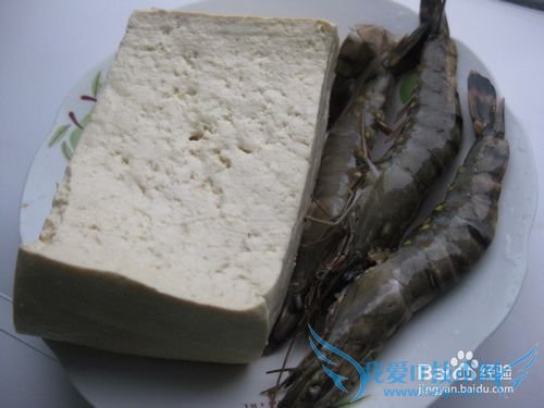 鲜虾炖豆腐味美养生