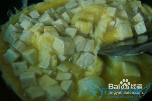 蛋包碎豆腐的做法