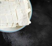 蛋包豆腐丁一道不可多得的美容佳品