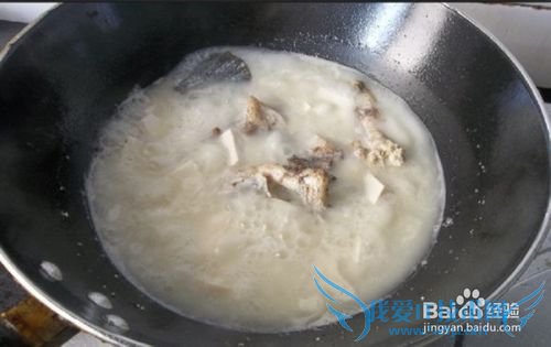 如何烧鳘鱼豆腐汤
