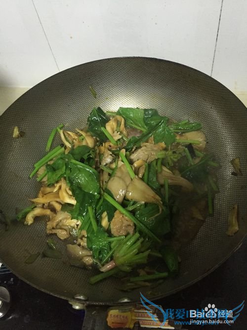 家常蘑菇炒肉