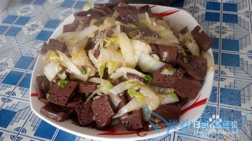 大白菜炒血豆腐