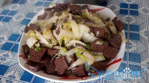 大白菜炒血豆腐