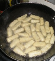 铁板飘香豆腐的做法