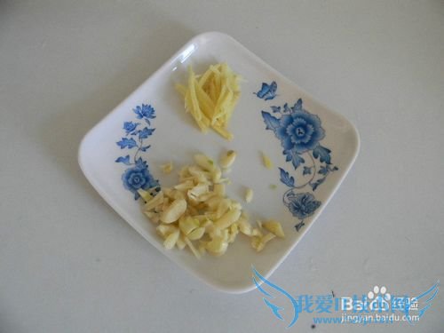 家常小炒——芹菜炒豆腐