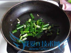 你知道如何做鱼烧豆腐吗?